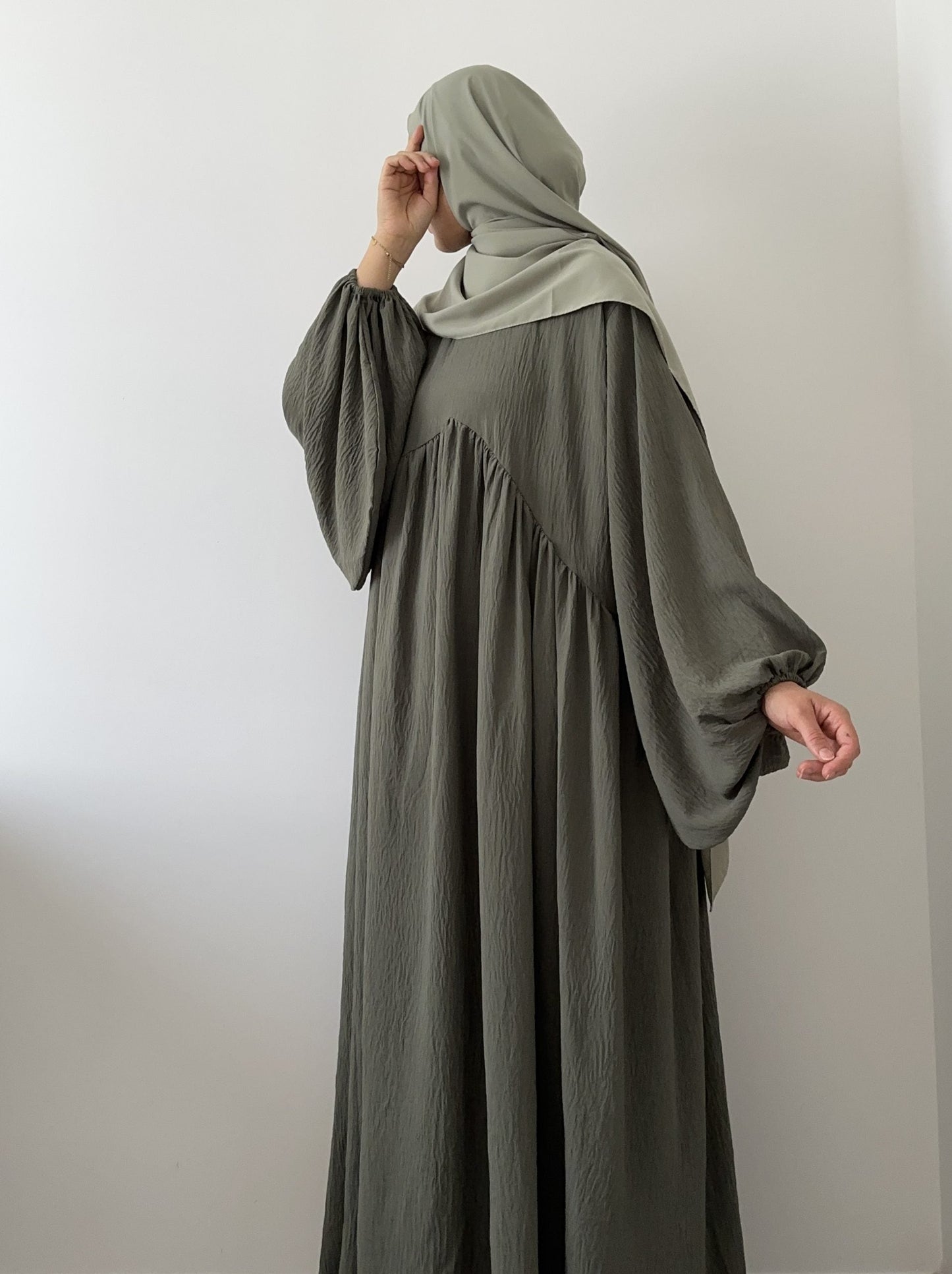 ABAYA ASSYA LONGUEUR 1M60